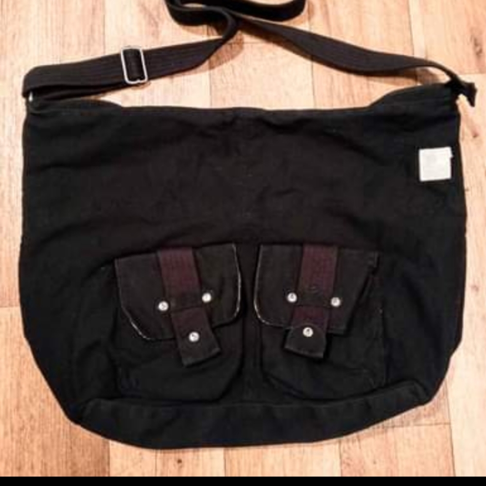 Volcom Scout Women Bag's/Large Purse/Travel Bag